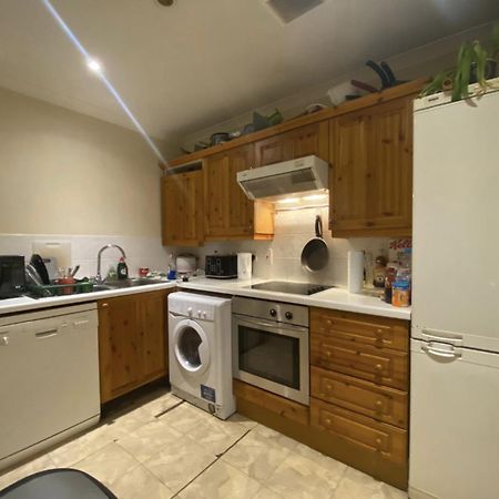 Готель Elgin House, Poplar, London E14 Екстер'єр фото